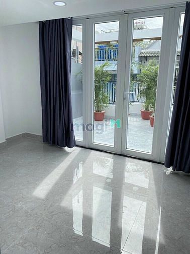 Hình ảnh Mb6623 nạp rút nhanh chóng Quận 5 ban công 2PN giá rẻ, chợ An Đông.