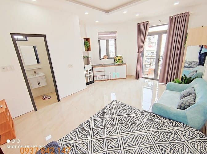 Hình ảnh 💥Mb6623 nạp rút nhanh chóng ban công, cửa sổ gần Quận 1, full NT, thoáng rộng, thang máy
