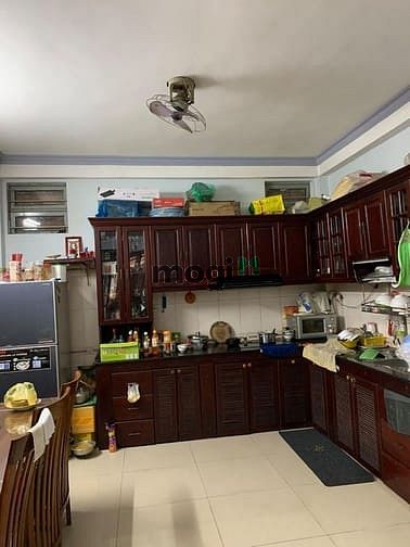 Hình ảnh (Bình Tân) Nhà đẹp, vị trí tốt, dân cư đông , 2 lầu chỉ 2,470Tỷ SHR