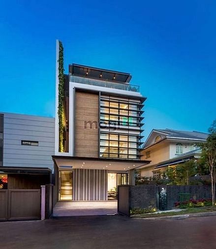 Hình ảnh Cho Thuê Vị Trí Siêu Vip,Góc 2 MT Trần Hưng Đạo-Đề Thám, Quận 1