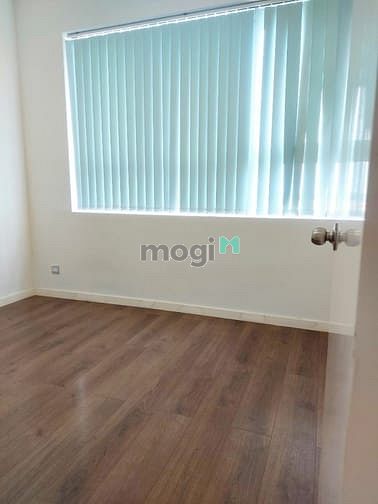 Hình ảnh Cho thuê căn góc, 3PN view sông gió mát, có sẵn rèm. Giá 8tr/th