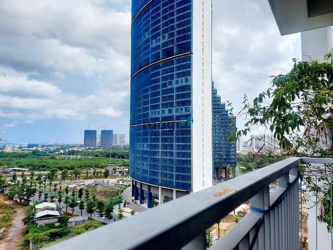 Hình ảnh Cho thuê căn góc, 3PN view sông gió mát, có sẵn rèm. Giá 8tr/th