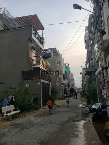Hình ảnh Lô góc đường 5m hẻm thông thoáng. kdc đồng bộ, giá 3ty850