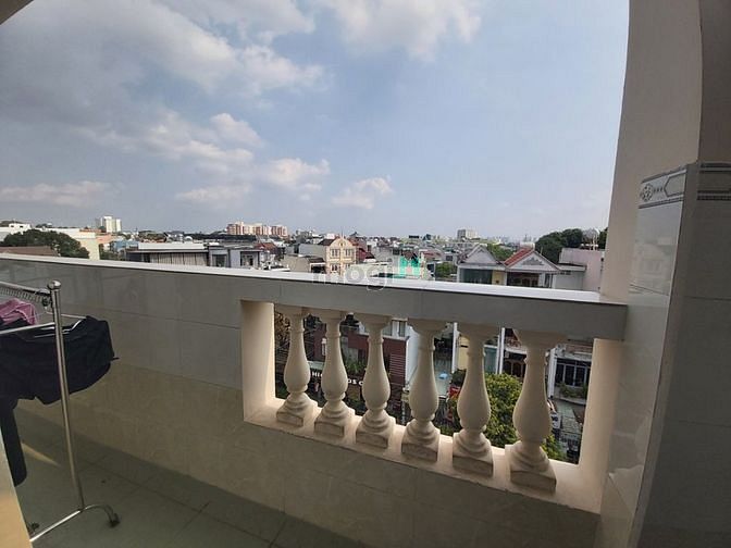 Hình ảnh Phòng có nội thất mới xây gần ngã tư Thủ Đức