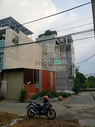 Hình ảnh Lô góc đường 5m hẻm thông thoáng. kdc đồng bộ, giá 3ty850