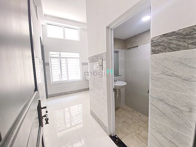 Hình ảnh Phòng trọ có gác đường Lý Phục Man Quận 7