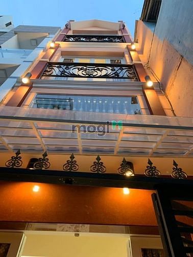 Hình ảnh Cho thuê nhà Mới 440/10A CMT8, Quận 3