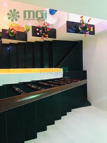 Hình ảnh nhà đẹp, mới Đ. Hưng Phú, Q.8 - SHR - 40M2 - giá mềm