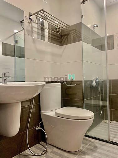 Hình ảnh Bán căn Garden Gate 2pn 2wc Full đủ nội thất