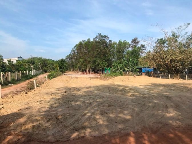 Hình ảnh Đất 2 mặt tiền đường 1 trục quốc lộ 55. Gần mebi farm .