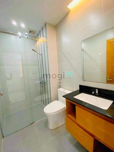 Hình ảnh Căn studio rông, đẹp đầy đủ nội thất, gần Đh Bách Khoa, HUFLIT