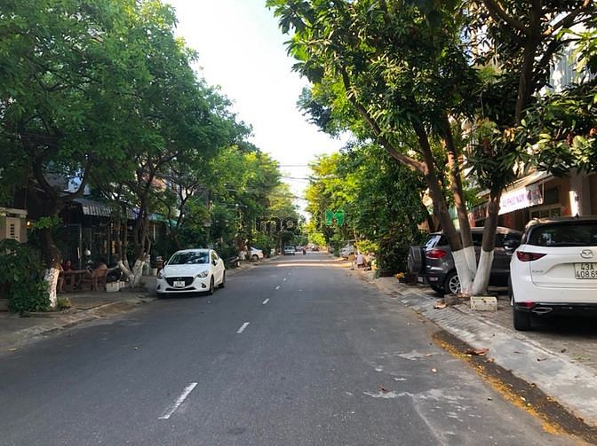 Hình ảnh Bán lô đất 2 mặt tiền đường Vũ Hữu, Hải Châu Đà Nẵng