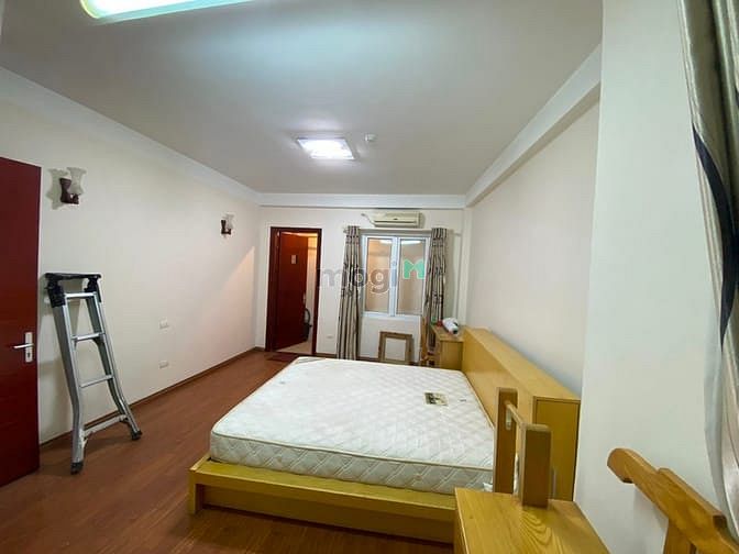 Hình ảnh Cho thuê CC full nội thất  gần Phan Kế Bính, cách Văn Cao 200m
