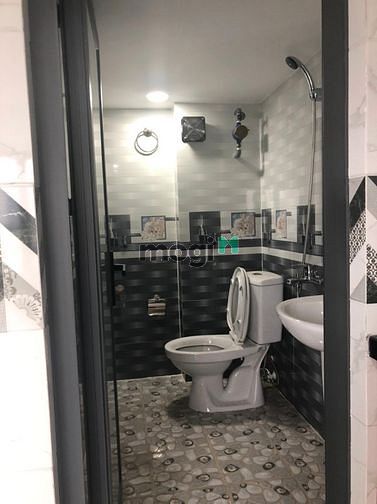 Hình ảnh Mb6623 nạp rút nhanh chóng giá rẻ Hương Lộ 2_Ngã Tư Bốn Xã_Thoại Ngọc Hầu_Balcon, cửa sổ