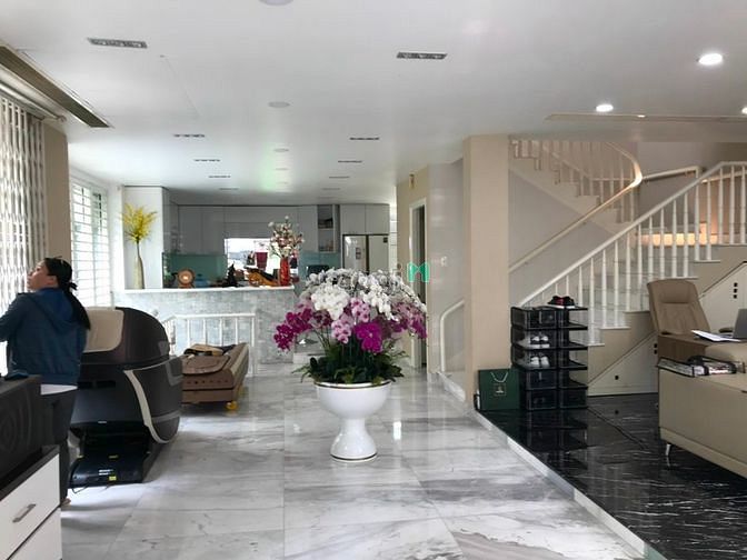 Hình ảnh Biệt thự khu Tên Lửa, Bình Trị Đông B, 10x20m, 3 tấm, giá 19.5 tỷ