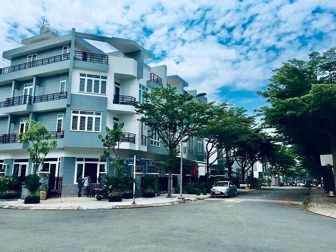 Hình ảnh Bán Lô góc mặt tiền đường số 7 Tên Lửa, Bình tân .8x20m, Sổ hồng riêng