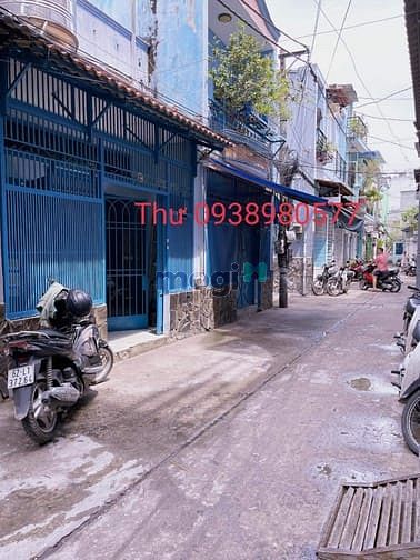 Hình ảnh Bán nhà gần chợ, P.10 Tân Bình, giá rẻ 37m2, 2PN