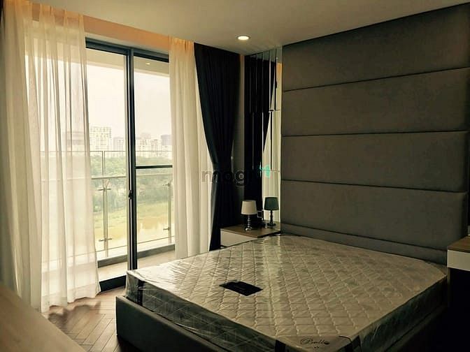 Hình ảnh Giá siêu rẻ chỉ 5.2 tỷ , sở hữu CH Green Valley,3PN, full nội thất