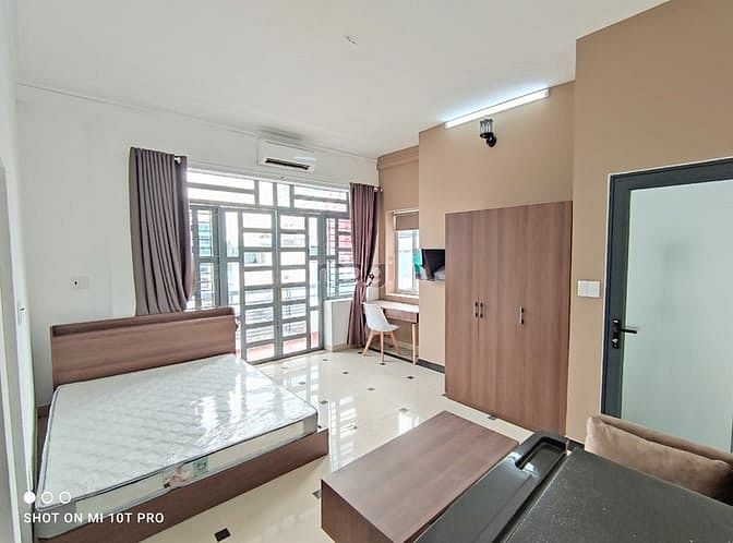 Hình ảnh CHCC Ban Công Cao Cấp 50m2, Full nội Thất new100%, đường lớn