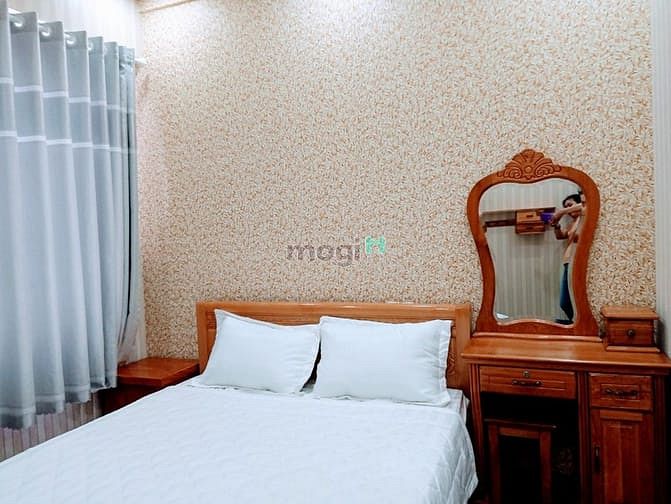 Hình ảnh Cho thuê CH 2 phòng ngủ full nội thất tại chung cư The Botanica