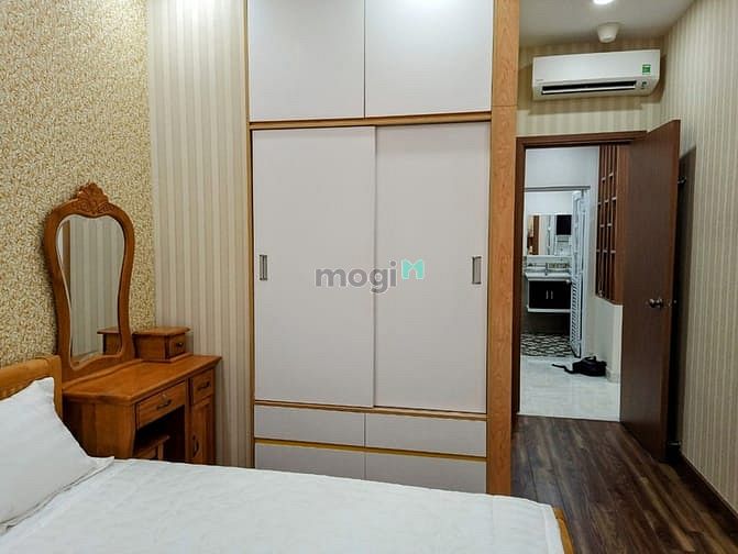 Hình ảnh Cho thuê CH 2 phòng ngủ full nội thất tại chung cư The Botanica