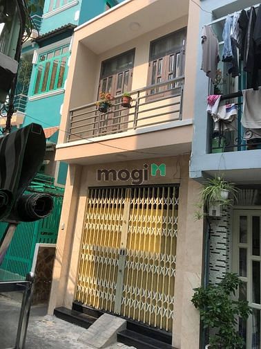 Hình ảnh Cần bán gấp nhà Cách mạng tháng 8
