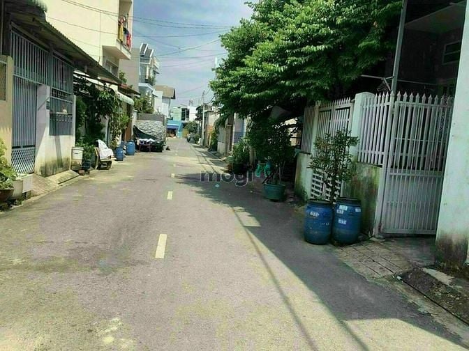 Hình ảnh Bán Lô Đất 200m2 Hẻm 189 Dương Đình Hội, Phước Long B Ngang 8,7m