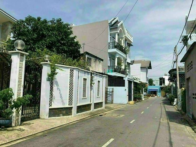 Hình ảnh Bán Lô Đất 200m2 Hẻm 189 Dương Đình Hội, Phước Long B Ngang 8,7m