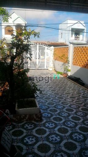 Hình ảnh Cho thuê nhà 200m2 mặt tiền đường 7m