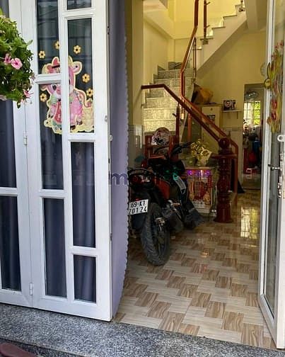 Hình ảnh Cần bán gấp nhà đường Tạ Quang Bửu Q8
