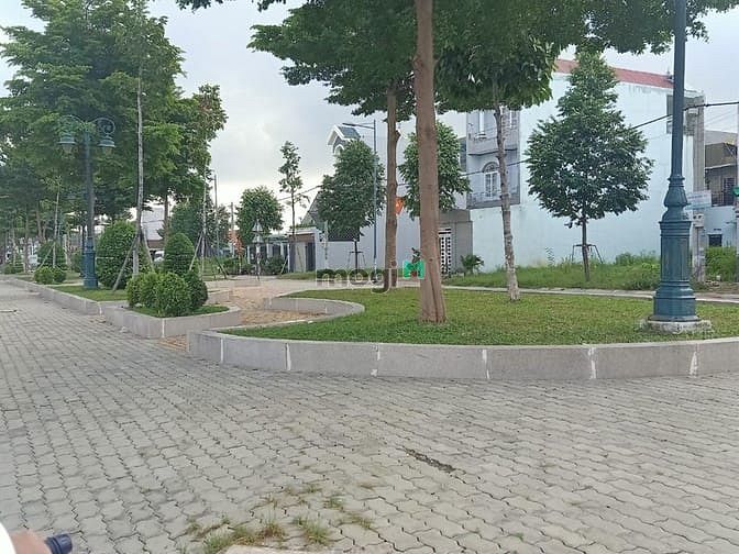 Hình ảnh Bán Gấp Lô Đất Trung Tâm Thủ Dầu Một - Sổ Riêng Thổ Cư Hết Đất
