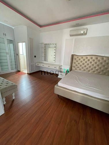 Hình ảnh Siêu Phẩm - Trần Quốc Thảo, P7, Quận 3, 432M2( 18 X 24M)
