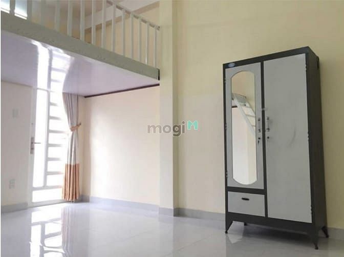 Hình ảnh Phòng Gác Lửng Full Ánh Sáng, Giá Hạt Dẽ - Ngay VinCom PHAN VĂN TRỊ