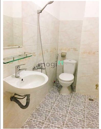 Hình ảnh Phòng Gác Lửng Full Ánh Sáng, Giá Hạt Dẽ - Ngay VinCom PHAN VĂN TRỊ