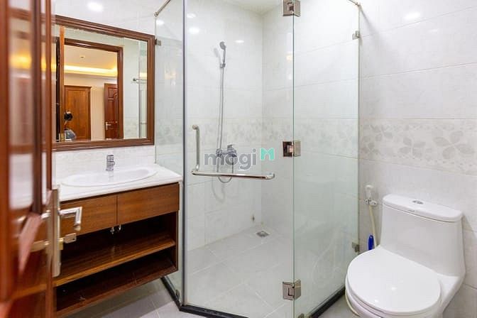 Hình ảnh Căn Hộ Full Nội Thất Gỗ Cao Cấp ở Bờ Kè HOÀNG SA - Tân Bình