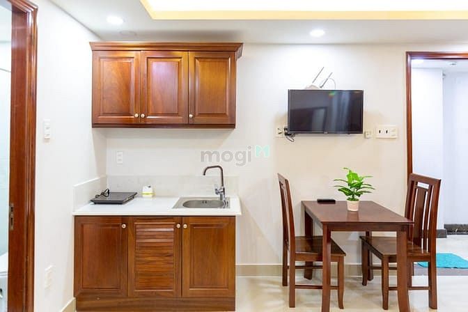 Hình ảnh Căn Hộ Full Nội Thất Gỗ Cao Cấp ở Bờ Kè HOÀNG SA - Tân Bình