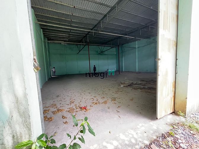 Hình ảnh Đất 1000m2, có sẵn 300m2 kho, hẻm xe tải Tỉnh Lộ 10, Bình Tân