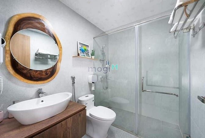 Hình ảnh Nhà đẹp bồ đề, mới, ở luôn, 5 phút sang phố cổ.