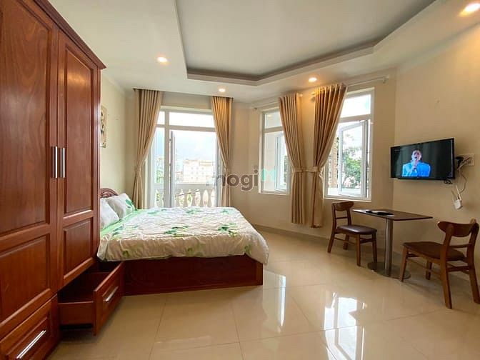 Hình ảnh Căn Hộ Ban Công Cao Cấp Lộng Gió – Lê Đại Hành Quận 10