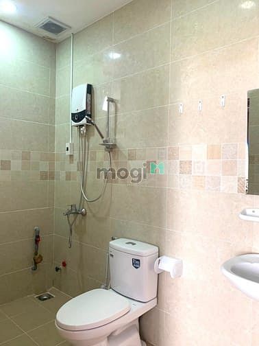 Hình ảnh Căn Hộ Ban Công Cao Cấp Lộng Gió – Lê Đại Hành Quận 10
