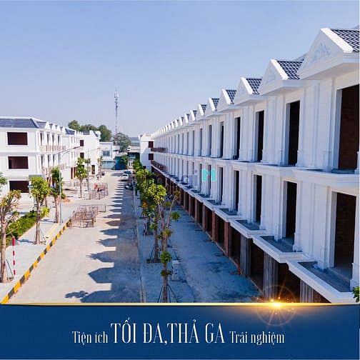 Hình ảnh Cần bán 50 căn Nhà phố Bình Dương