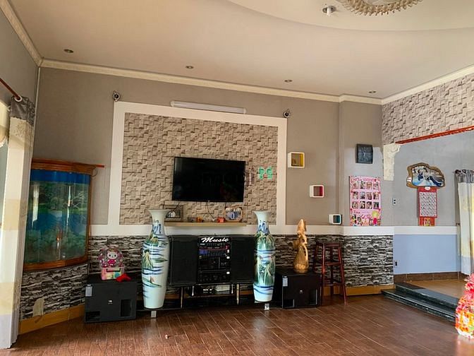Hình ảnh Chia tài sản tôi cần bán 1300m² hoàn toàn là đất ở hết đất