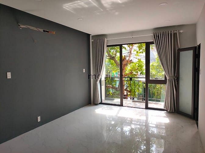 Hình ảnh Nhà 6 phòng ngủ khép kín gần Vincom - B534
