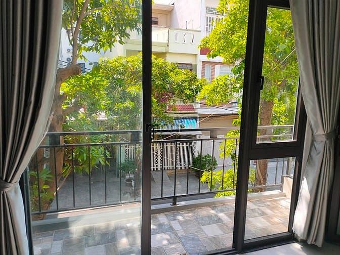 Hình ảnh Nhà 6 phòng ngủ khép kín gần Vincom - B534