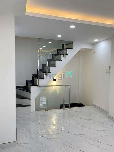 Hình ảnh Sang nhanh nhà đường Hậu Giang, Quận 6, 44m2, giá tốt Trang MB66.COM Chính Thức - MB 66 Uy Tín 1 tỷ 370
