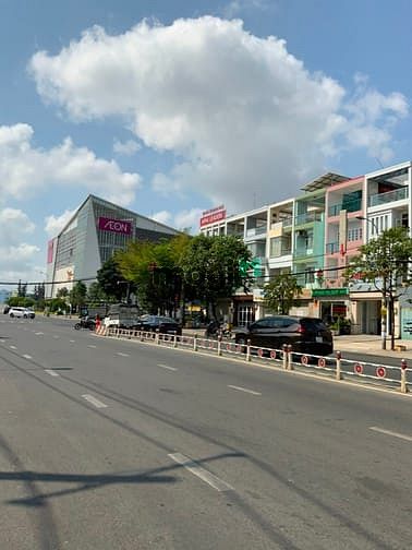 Hình ảnh Nhà nguyên căn mặt tiền đường Tên Lửa cho thuê - 5x20