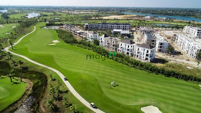 Hình ảnh Biệt Thự Nghỉ Dưỡng Trong Lòng Sân Golf