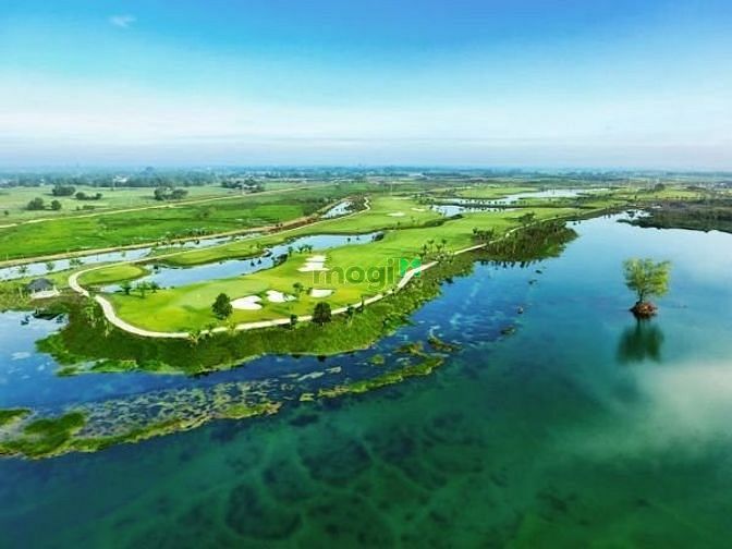 Hình ảnh Biệt Thự Nghỉ Dưỡng Trong Lòng Sân Golf
