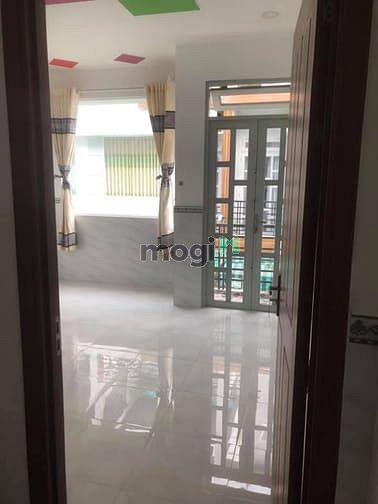 Hình ảnh cho thuê nguyên căn 2 lầu, MỚI 100%, kế bên Khu Tên Lửa, Bình Tân