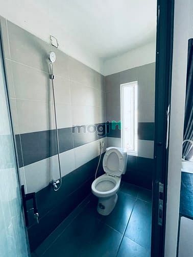Hình ảnh Phòng VIP mới xây full nội thất cao cấp Quận 7